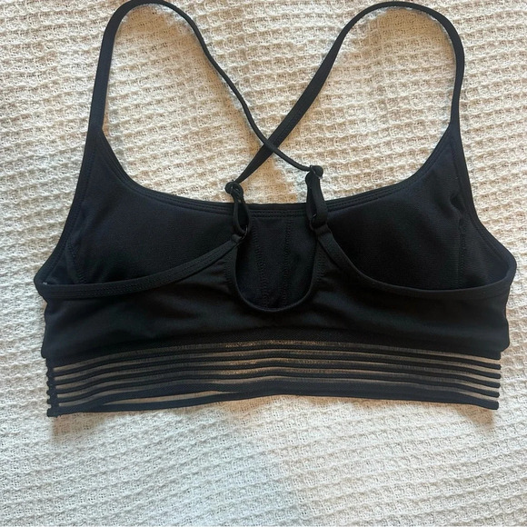 Nike Women Cross-Back Swim Top Size XS black on black bikini top - Picture 3 of 4